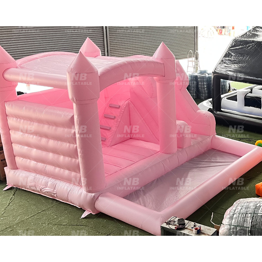 Nuevo hogar infantil cama rebotante gran interior y exterior princesa rosa viento slide infláble parque infláble castillo
