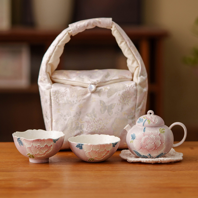Stacked Peony Butterfly Love Flower Kung Fu Tea Set Convenient Set Ceramic One Pot Two Cups High-End Office Tea Making Utensils