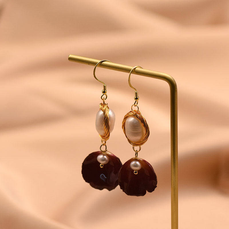 Pendientes de perlas de alto grado de plata 925 gancho de oreja pendientes de perlas de agua dulce elegante retro bobinado Pétalos naturales al por mayor