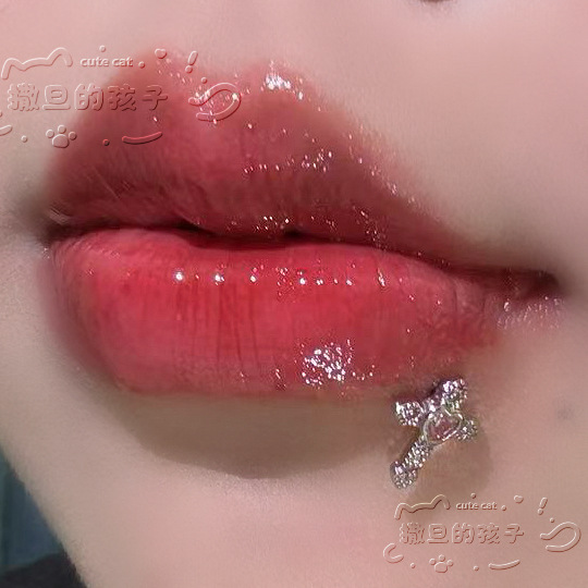 Labret stud lip piercing jewelry styling detail