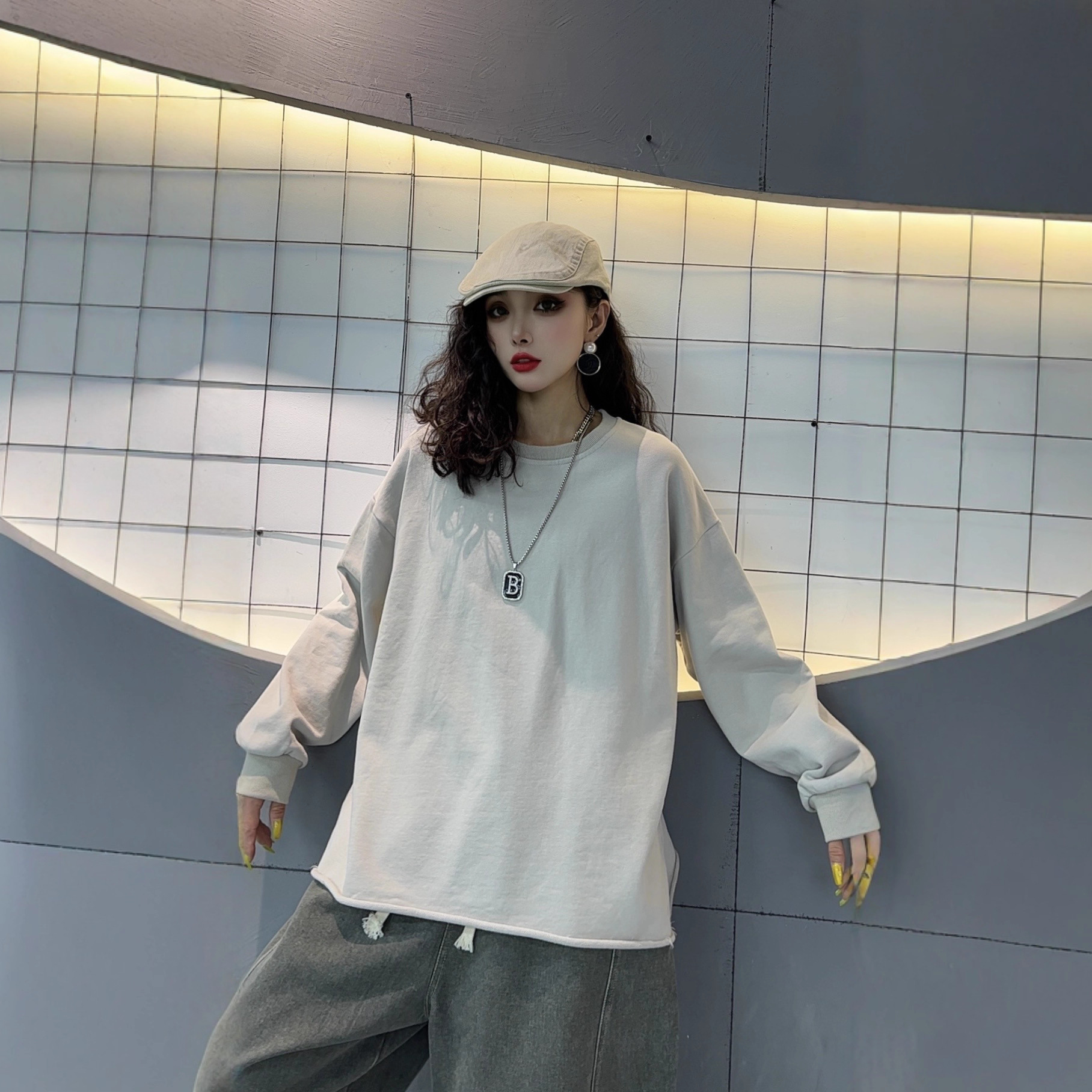 炒色T恤女 2025秋新款韩版宽松休闲圆领套头百搭时尚毛圈卫衣