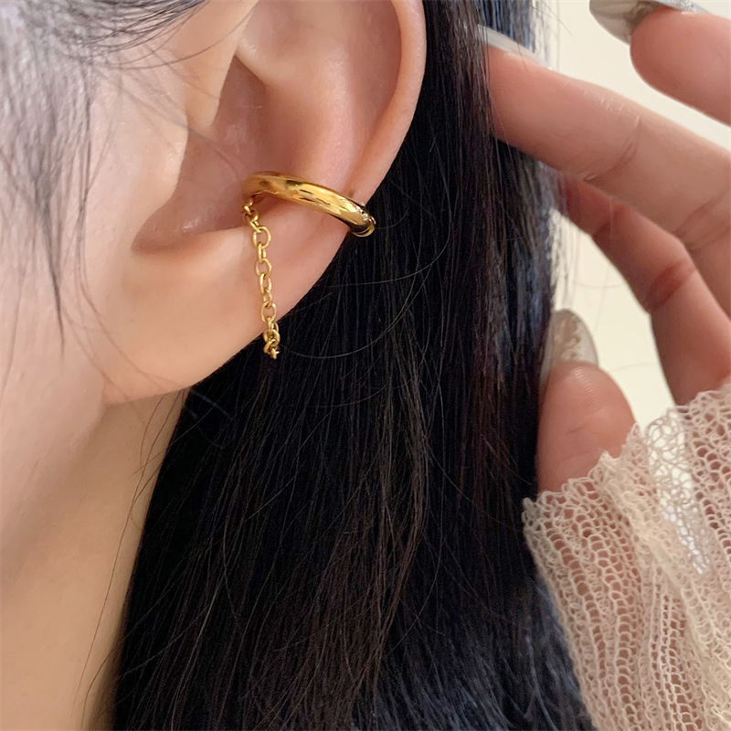 10g Weight Ear Cuffs Classification 1 Pair Retro Simple Style Solid Color Chain Stainless Steel Ear Cuffs