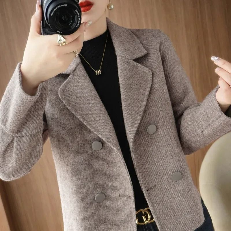 Double-Sided Wool Coat for Women, New Autumn and Winter Short Style, Long-Sleeve Blazer for Petite Figures, Trendy and Stylish Woolen Outerwear