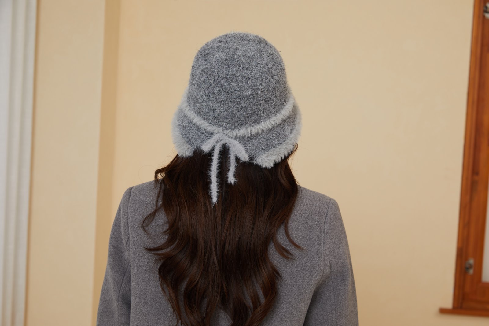 Versione coreana Visone Veet Protezione per le orecchie Fessura Donna Autunno Inverno Caldo Casual Versatile Viso Dimagrante Maglia Pescatore_voghion.com