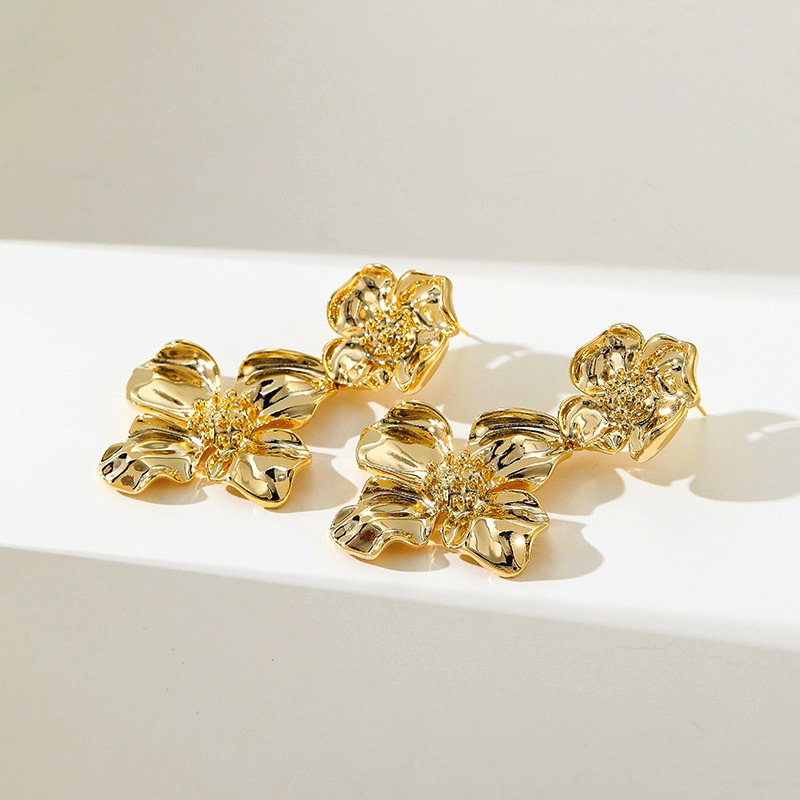 32g Weight Drop Earrings Classification 1 Pair Quantity Daily Occasion 1 Pair Retro Flower Plating Copper Gold Plated Drop Earrings