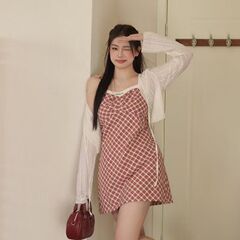 25春物 大きいサイズ ぽっちゃりさん向け 体型カバー効果のあるセットアップ 着痩せ効果のあるショール付きチェック柄キャミワンピース カーディガン 十三行婦人服
