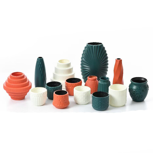 Simple Nordic imitation porcelain PE plastic vase, resistant to falling and not easy to break, home New Year decoration ornaments, dry flower flower arranging device