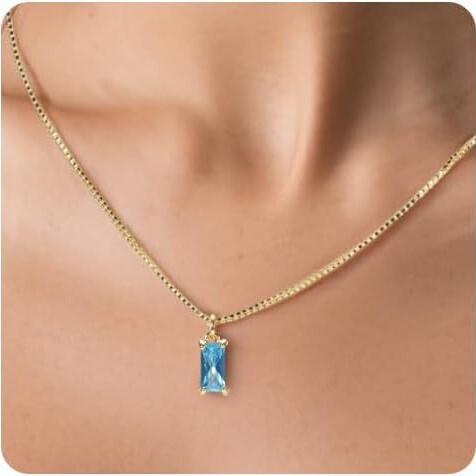 Golden Birthstone Necklace Women Fashion Diamond Exquisite 18k Gold Plated Emerald Necklace Charm Cute Pendant Golden Birthstone Necklace Women Fashion Diamond Exquisite 18k Gold Plated Emerald Necklace Charm Cute Pendant