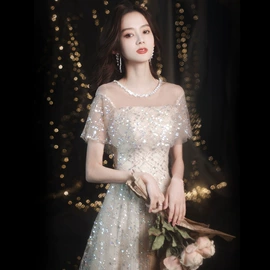 婚纱;晚礼服