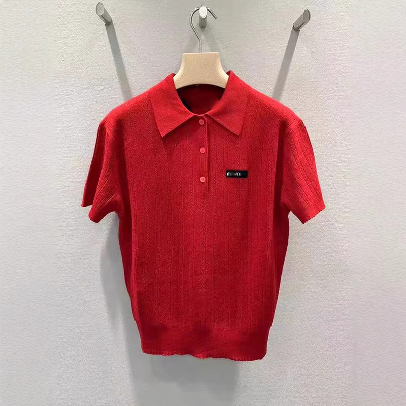 High-End Miu Series 26 Early Spring New Style Red Lapel Wool Knitted Short-Sleeved Top with Embroidered Letter Logo on the Chest