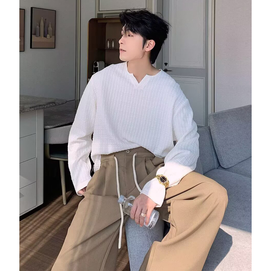 Otoño e invierno nuevo estilo camiseta de manga larga con cuello en V textura masculina avanzada principios de otoño estilo de Hong Kong marea floja comercio exterior transfronterizo al por mayor