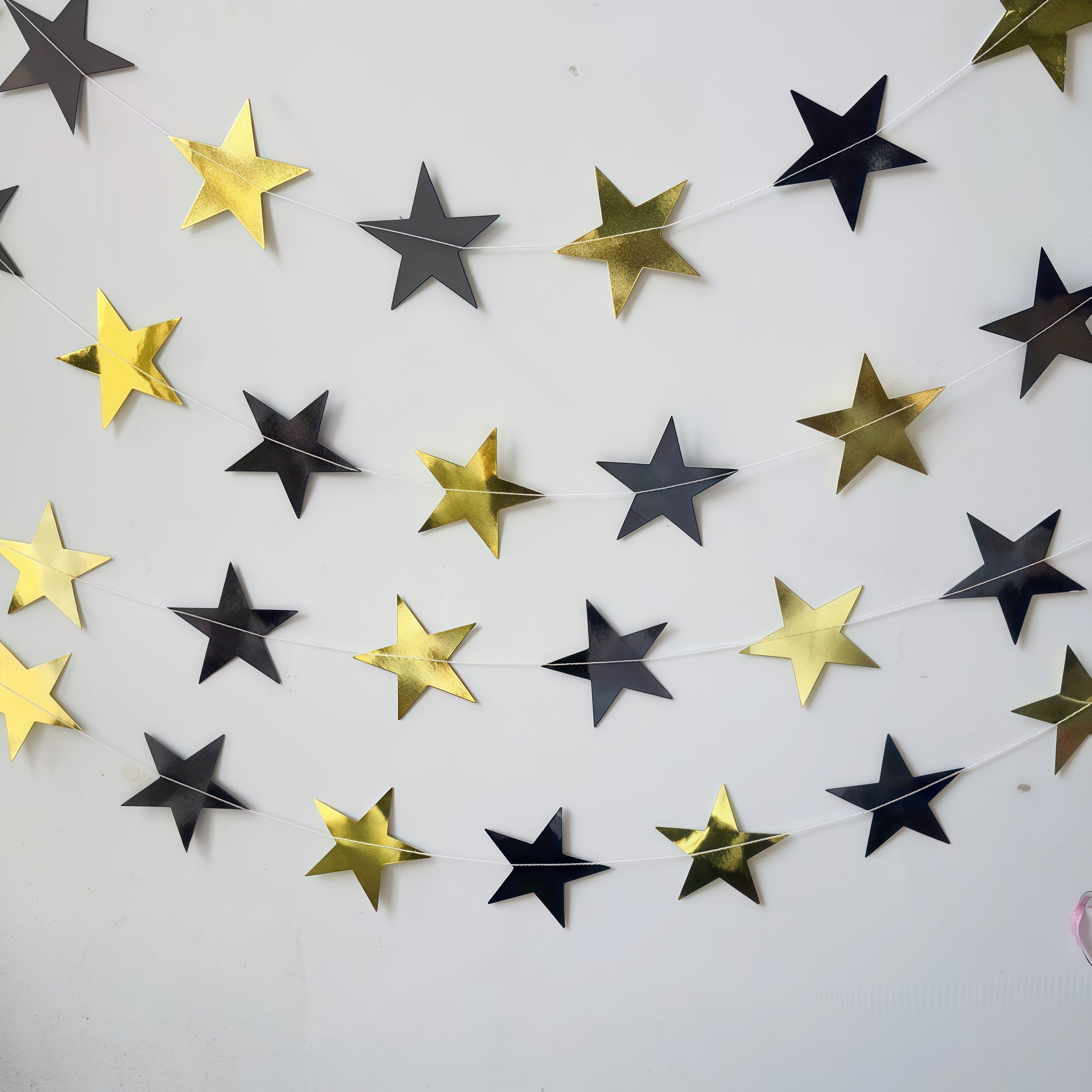 미러 골드 + 블랙 스타