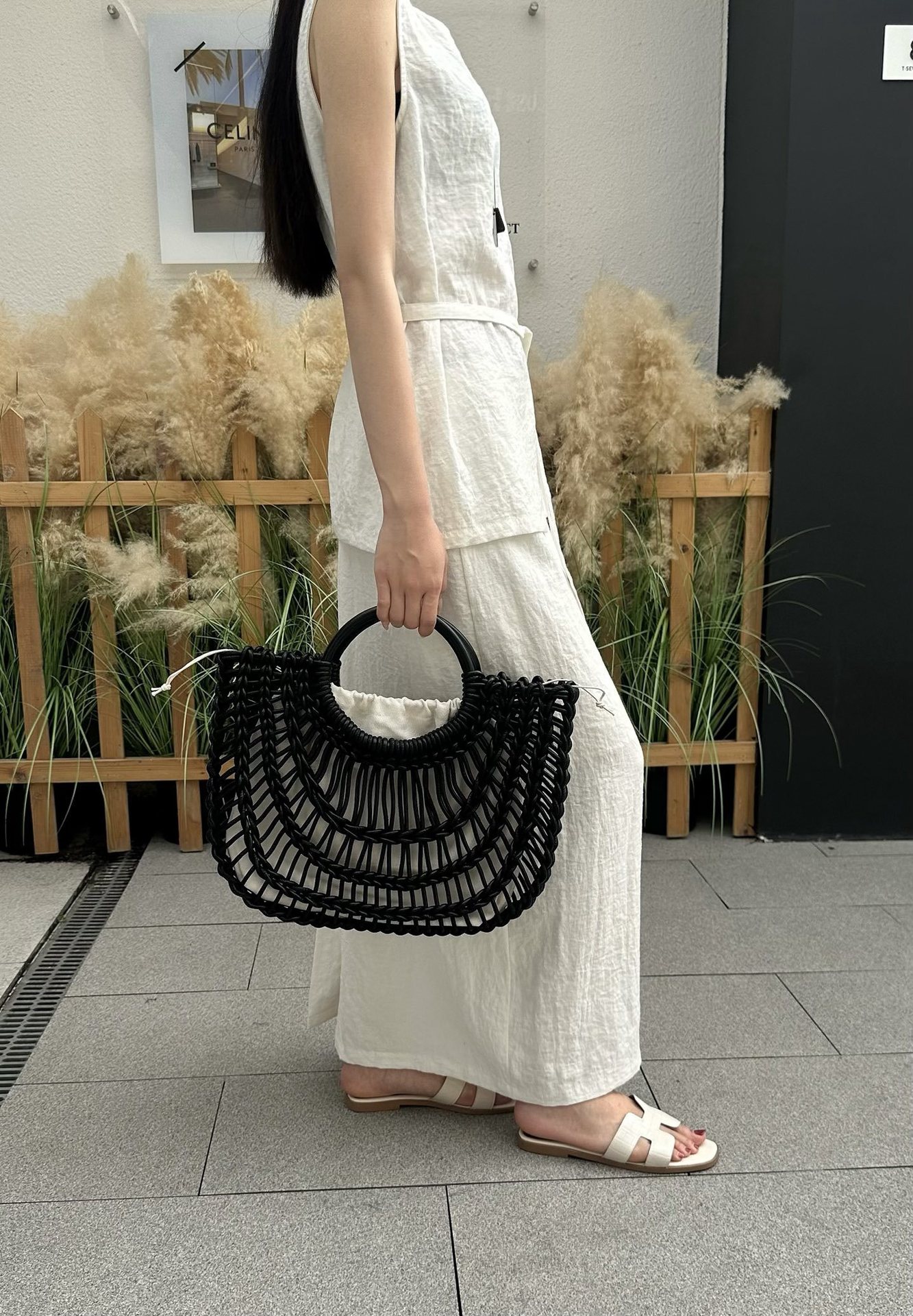 European And American Style 2026 Summer New Straw Bag, Handmade Woven Hollow Handbag, French Vacation Beach Bag For Women - Thumbnail 7