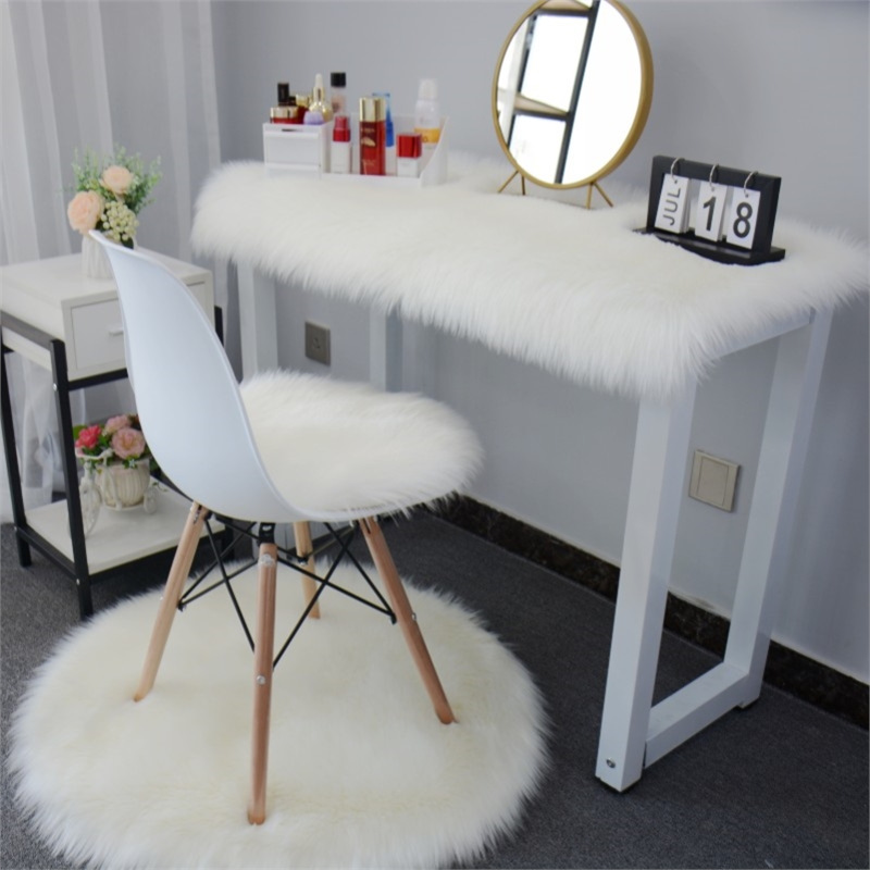 Dajiang Sofa Cushion Girl Counter Blanket Full Commercial Splicing Bedside Company Full Shop Hotel Entrance Carpet (Car Carpet) - white-3535cm-round