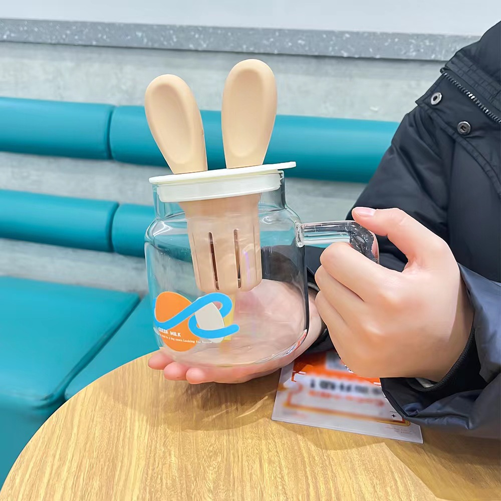 다크 브라운