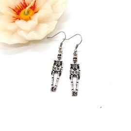 YGM厂家直销个性创意款欧美万圣节配饰复古合金骷髅精致耳环