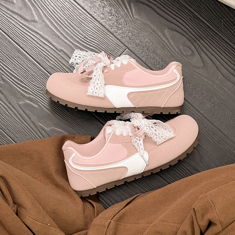 2025 nuevas zapatillas de encaje para mujer verano casual de fondo fino ballet nicho retro rojo clásico coche de carreras zapatos de entrenamiento alemán