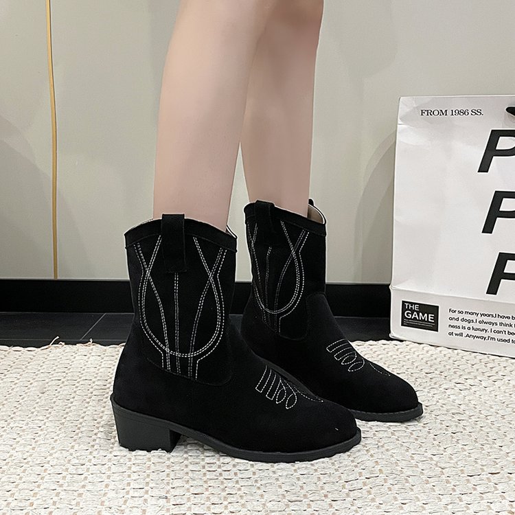 Big size fashion boots female fall and winter new embroidery ethnic style thick heel short boots female_voghion.com