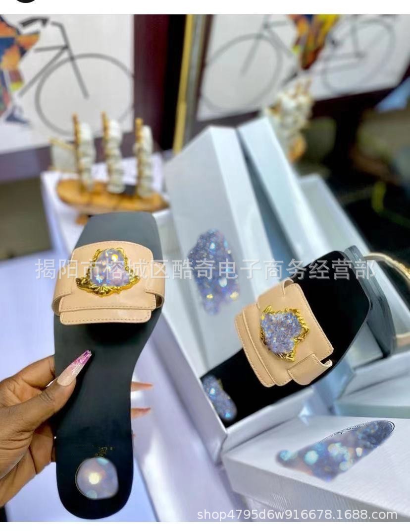 O1CN01UqXhTy1Iz6C9YT2Uc_!!2214