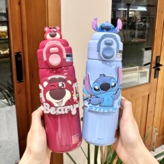 女の子向けのステッチウォーターカップ、見た目もかわいい子供用魔法瓶カップ、2025年新入生の日ギフト、ダブルドリンクカップ