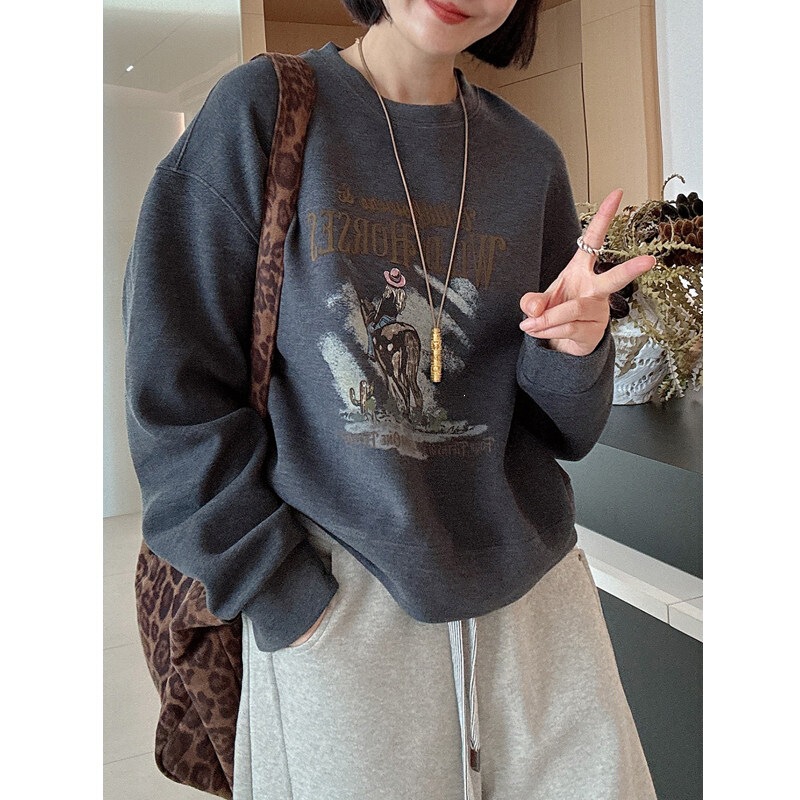 Lazy-style letter-print crewneck sweatshirt for women, 2026 new trendy spring/autumn loose-fit long-sleeve top for petite figures Lazy-style letter-print crewneck sweatshirt for women, 2026 new trendy spring/autumn loose-fit long-sleeve top for petite figures