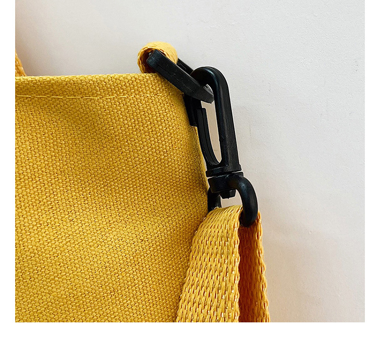 The new Korean-style cute Japanese-style single-shoulder bag is selling well. It's a simple and versatile canvas bag for college students' crossbody tutoring undefined