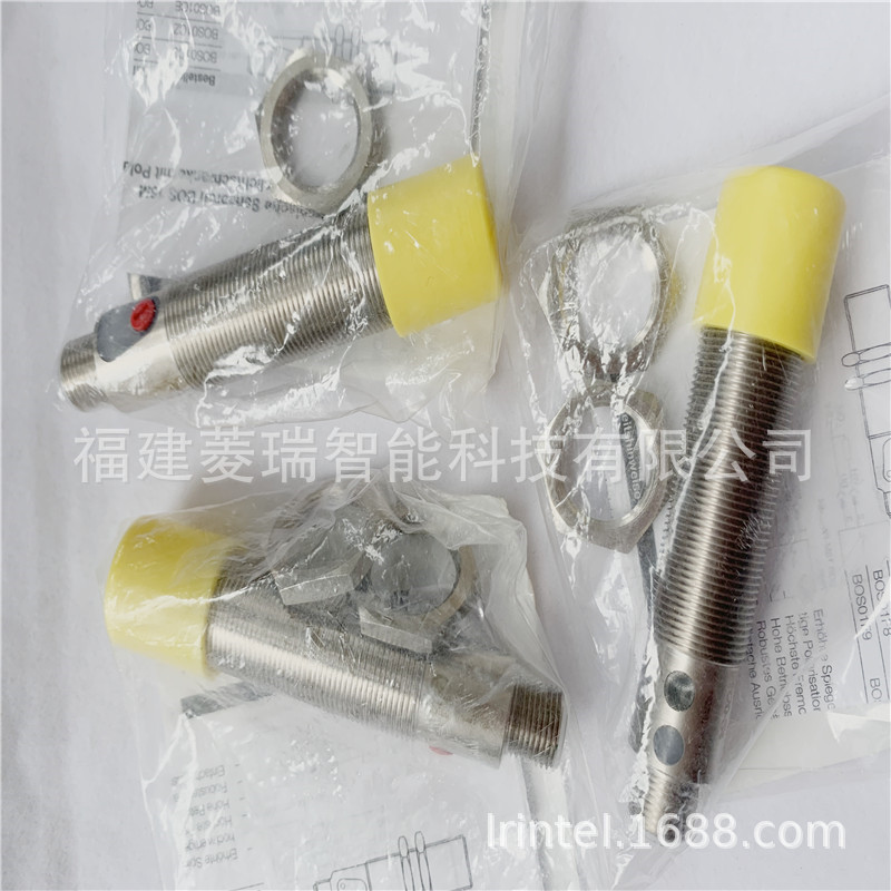 BALLUFF巴鲁夫BOS 18KF-NA-1RE-S4-C光电传感器BOS00J9