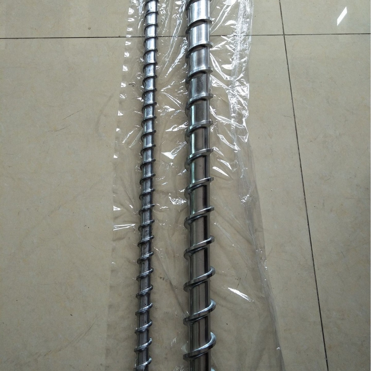 φ45挤出麻醉管用挤出机螺杆机筒，价格优美