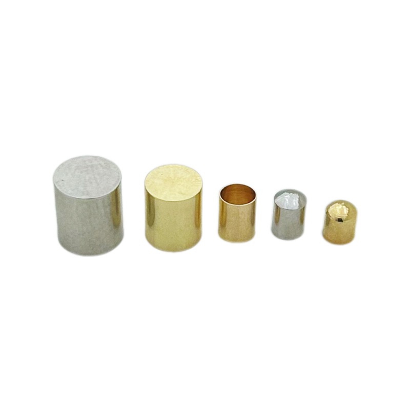 Brason chapado en oro sombrero de cuerda diy accesorios de joyería pesos de cabeza plana trenzado a mano tubo de extremo de hebilla manga sombrero de cobre fondo redondo
