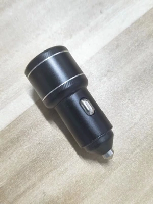 Aluminum alloy car charger super fast charger 66W car phone charger PD20W Super flash charger car charger (Mobil şarj cihazları) - super-fast-charge-66w-pd20w-black-opp-bag