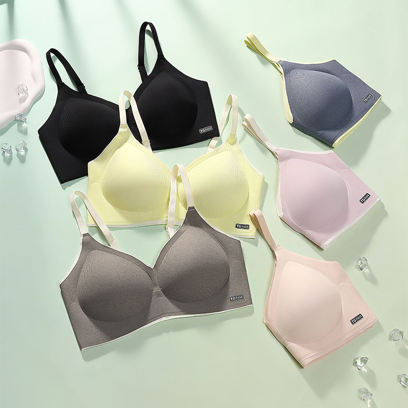 Large Bust Appears Smaller, Latex Seamless Push-Up Sleep Bra, Cross-Border Small Batch Wholesale