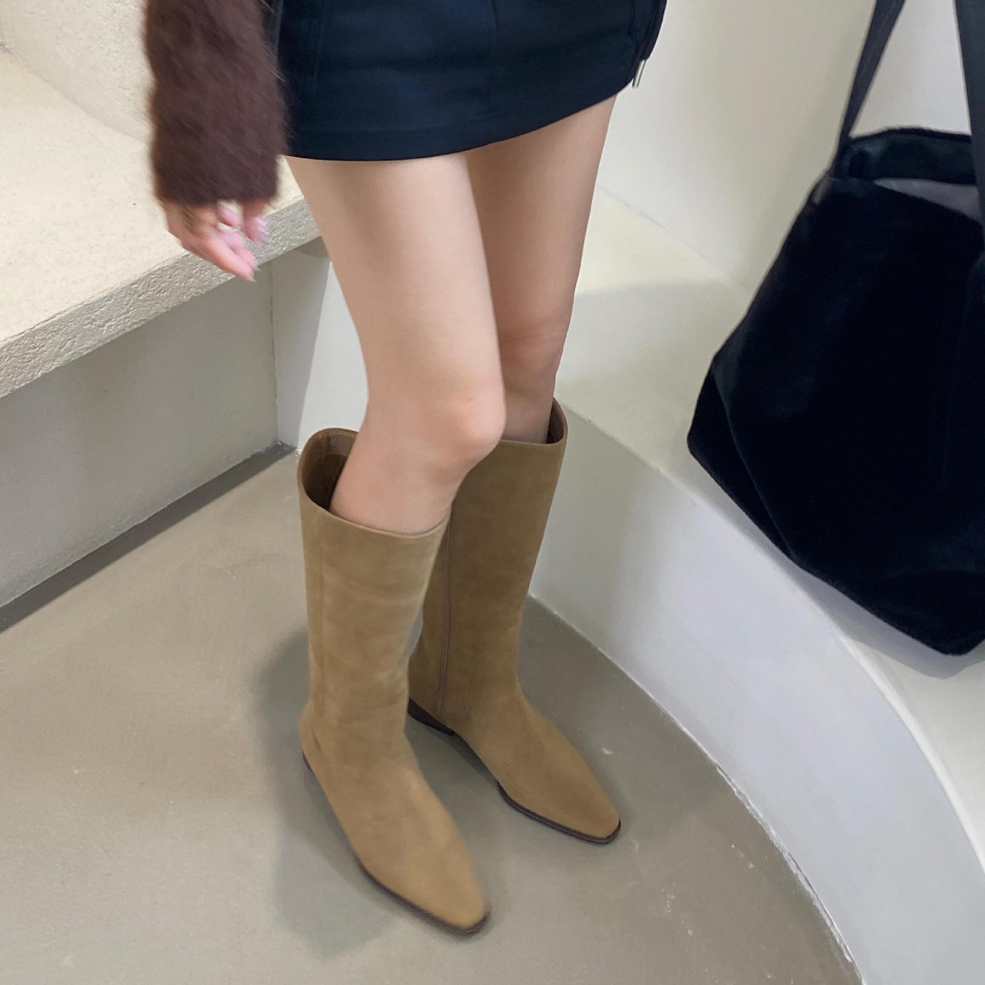 Elastic retro high boots pointed-toe