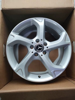 Suitable for Mercedes-Benz Hub - no-38-gla-18inch-single-wheel-hub