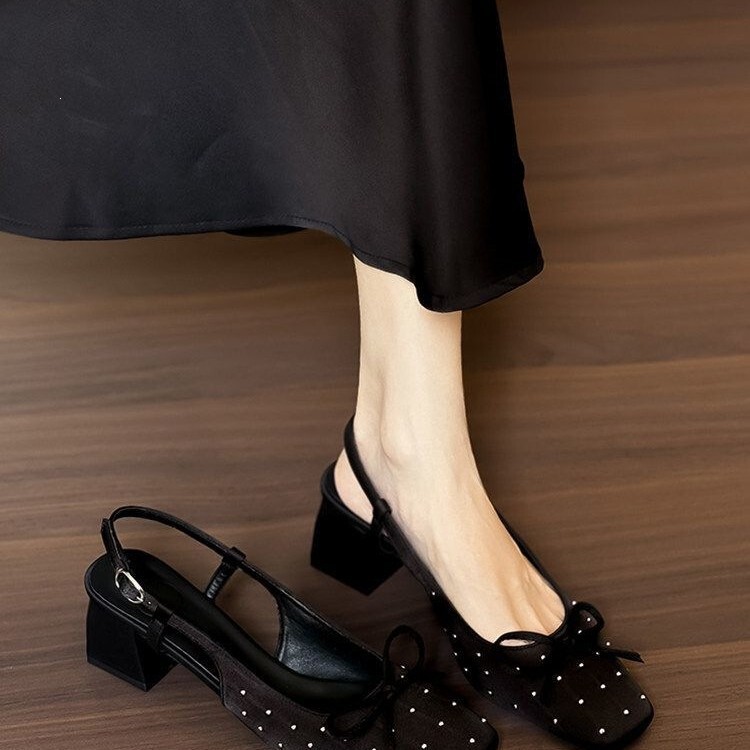 French-Style Closed-Toe Sandals for Women, New Summer Model with Polka Dots and Rhinestones, Chanel-Inspired Square Toe, Bowknot, Back Strap, Chunky High Heels French-Style Closed-Toe Sandals for Women, New Summer Model with Polka Dots and Rhinestones, Chanel-Inspired Square Toe, Bowknot, Back Strap, Chunky High Heels
