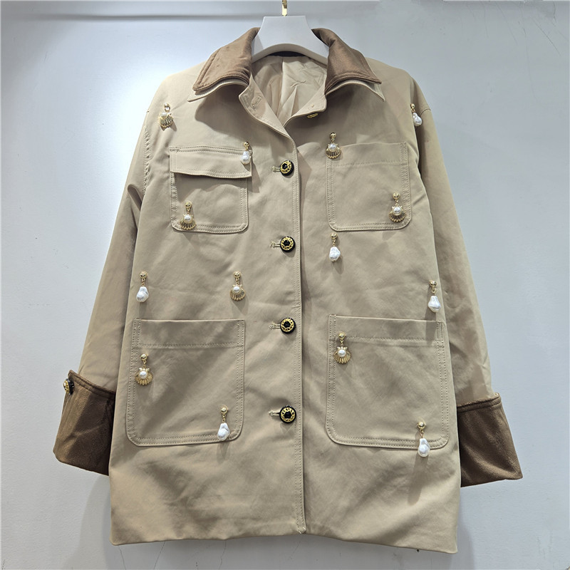 Khaki Heavy-Duty Pearl Pendant Beaded Vintage Jacket for Women, Very Stylish Color-Blocking Lapel Jacket Top Khaki Heavy-Duty Pearl Pendant Beaded Vintage Jacket for Women, Very Stylish Color-Blocking Lapel Jacket Top
