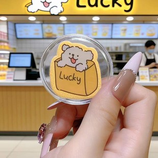 �¿ͨ��𾀗lС���������֙C�N�ɐۄ�����Ƭ���˹�������Ů��