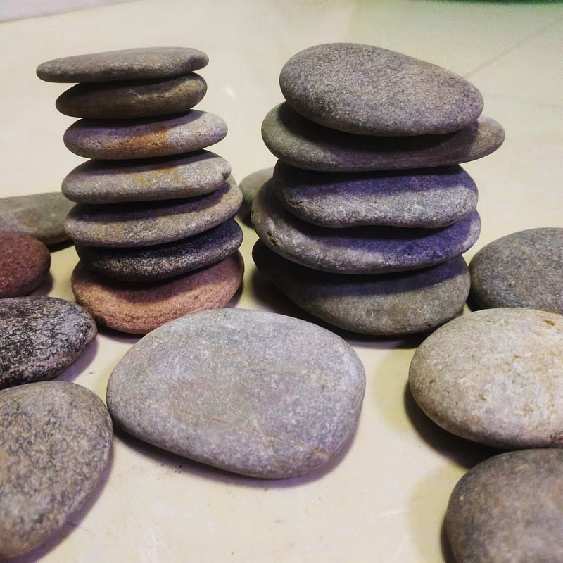 Spot wholesale artificial selection of flat stone DIY creative Stone Children's painted flake stone art painting flat stone