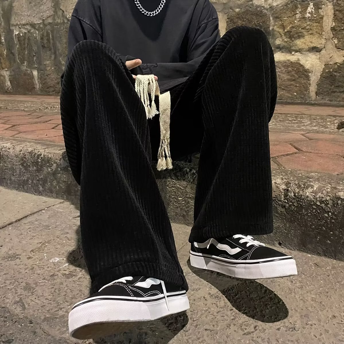 Pantalones deportivos negros de primavera y otoño para hombres sueltos rectos ins High Street Plus tamaño Pantalones anchos marca de moda drapeado pantalones Casuales