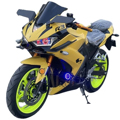 Heavy Motorcycle, Motosikletlər