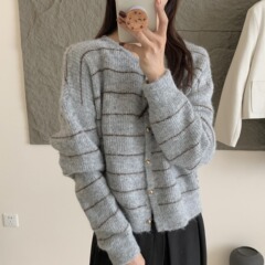 韩系东大门早秋新款百搭打底羊驼毛针织衫条纹小金扣毛衣外套外穿