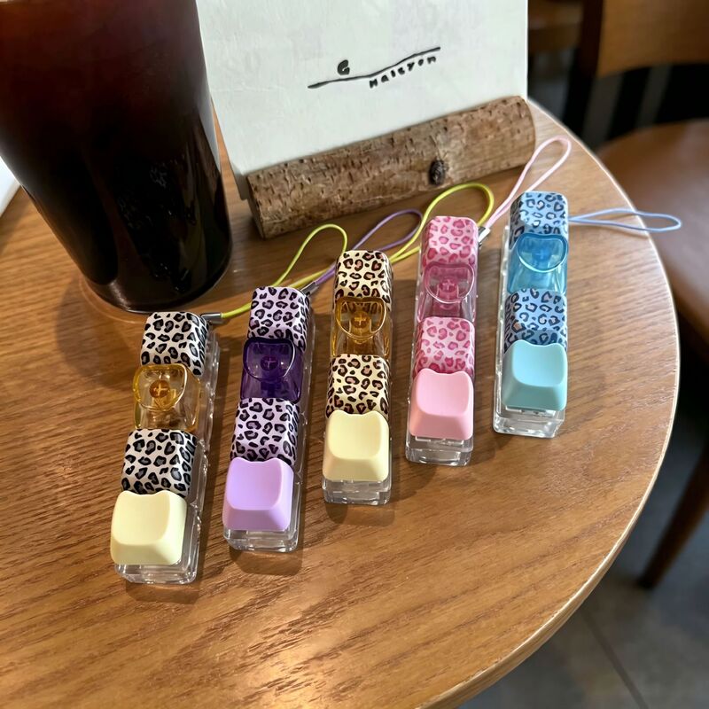 Keyzonic Cross-Border Stress-Relief Toy Leopard Print Button Luminous Keyboard Fingertip Press Backpack Portable Keychain Keyzonic Cross-Border Stress-Relief Toy Leopard Print Button Luminous Keyboard Fingertip Press Backpack Portable Keychain