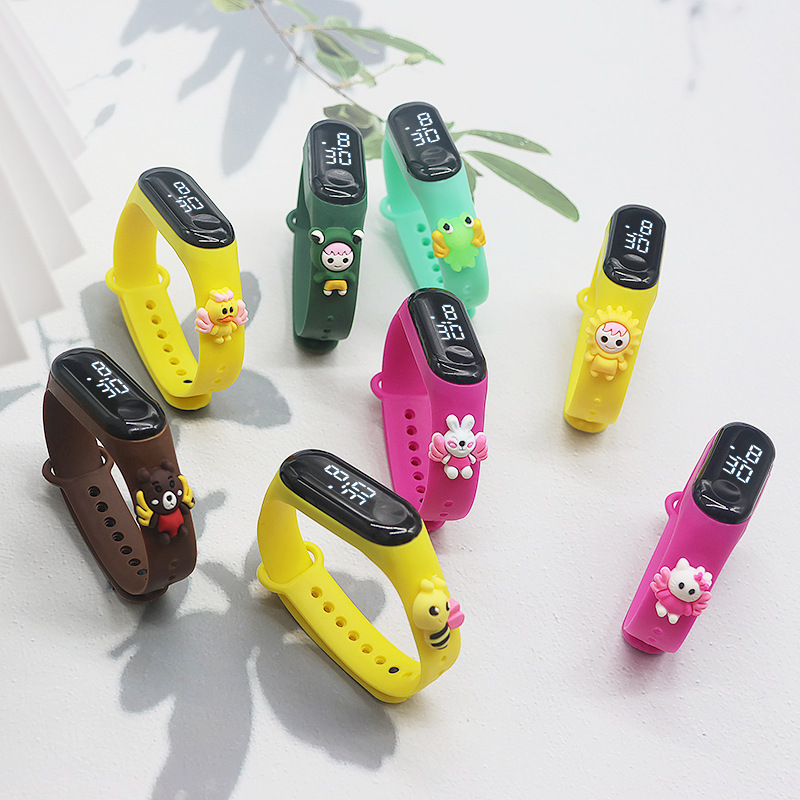 Nuevo reloj de muñeca de dibujos animados M3LED creativo tabla de regalo para niños estudiantes natación reloj impermeable sólo para ver el tiempo