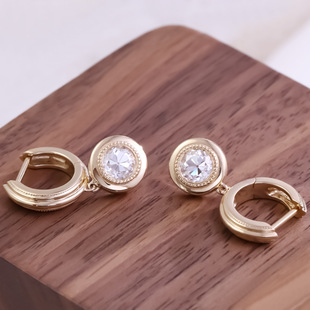 Cross-border new retro K-gold niche diamond earrings round Moissanite intellectual gentle send girlfriend factory wholesale