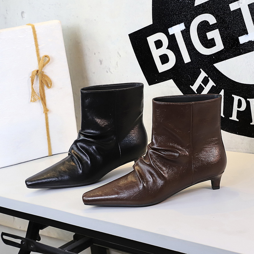 2887-2 Vintage Fashion For Women, Thin Heel Pointed Toe Short Pleated Stack Slim Boots, French Style Martin Ankle Boots_vogvips.com
