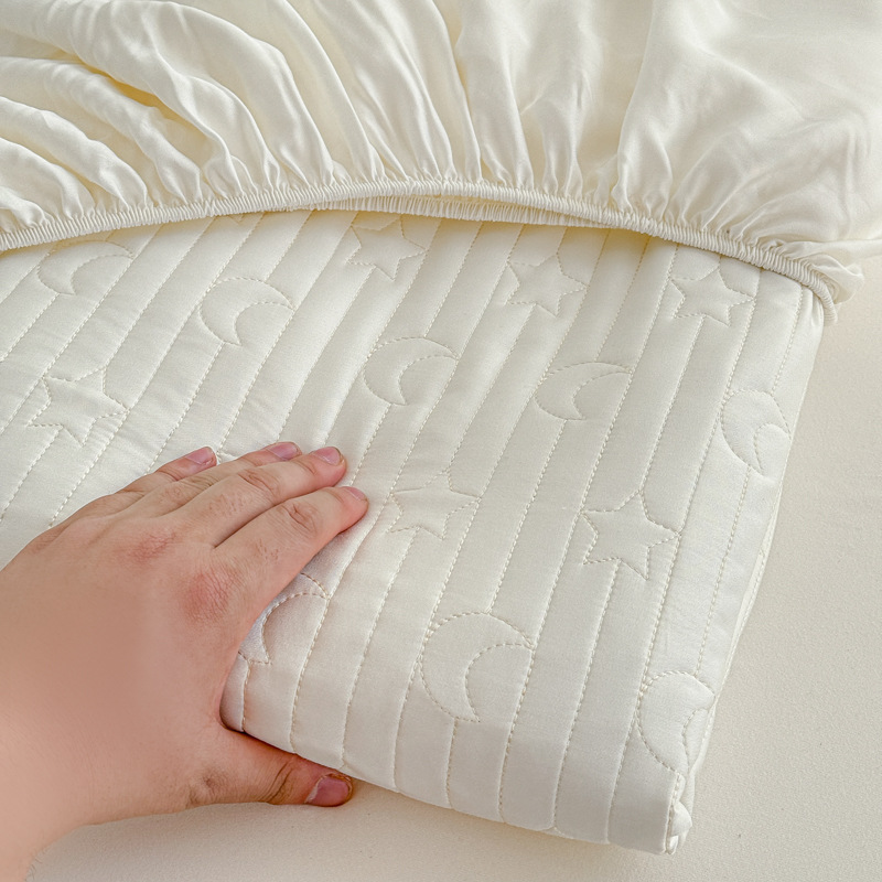 2025 New Korean Style Ins Style Xingyue Quilted Cotton Bed Cover Cotton Simmons Mattress Protector Cover Bed Cover