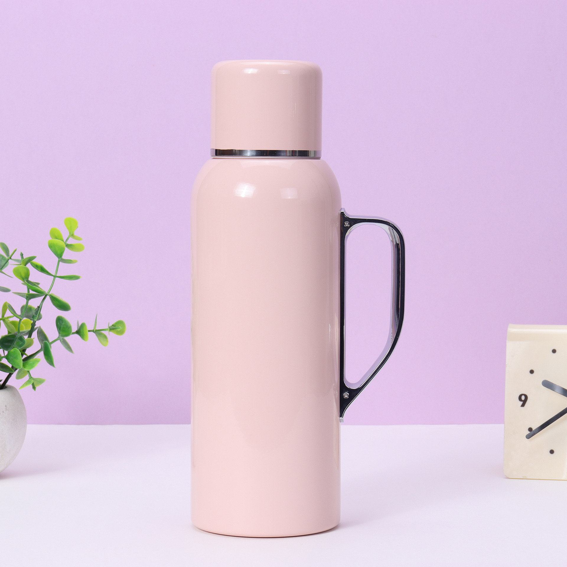 Light pink [mechanical thermometer]