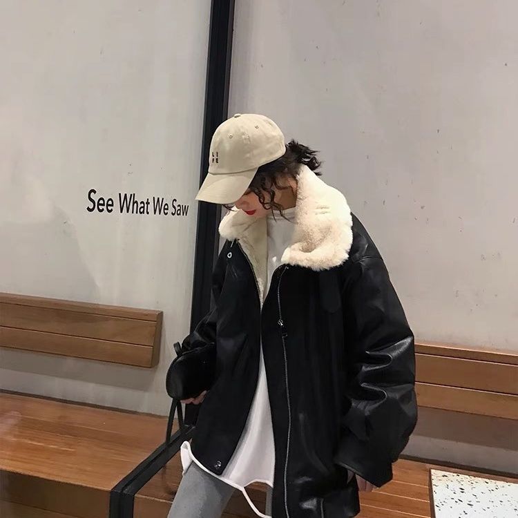 Women's Leather Jacket with Velvet and Thickened Autumn and Winter New Fur Integrated Korean Style Loose Casual Motorcycle Jacket for Students