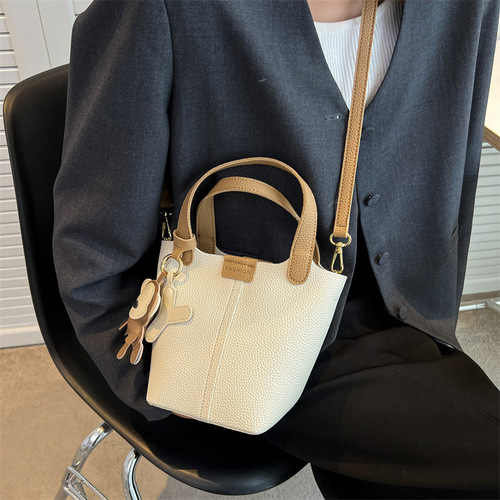  New Fashion Design Handbag with Lychee Pattern, Stylish Dry Vegetable Basket Single Shoulder Crossbody Water Bucket Bag