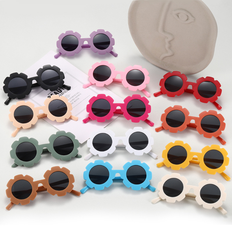 Sunflower children's sunglasses, new cute style, outdoor sun protection, European and American style, kids fun street photography, cross-border glasses
