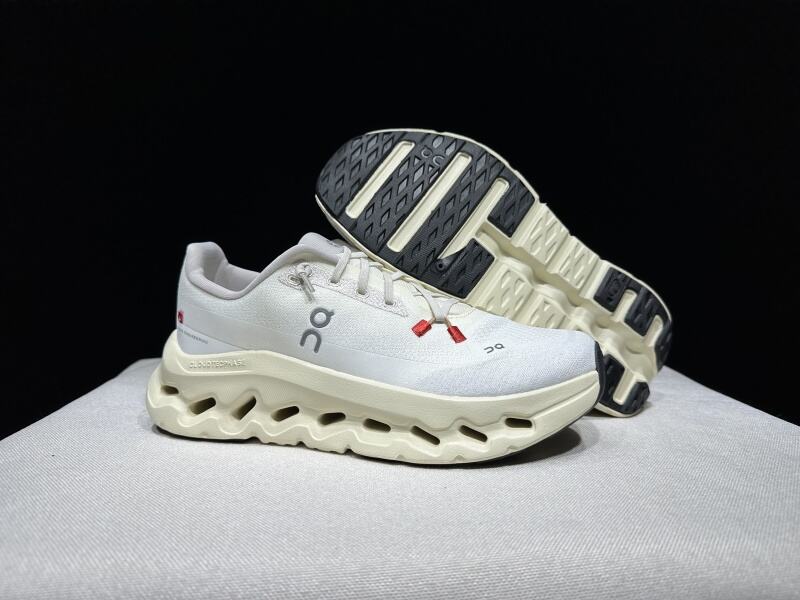Cross-border On On Run Cloudtilt amortiguado ligero running casual zapatos deportivos para parejas